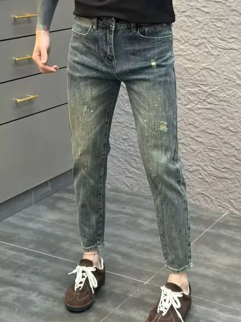 하이엔드 스크래치 레트로 청바지 남성 슬림 스몰 풋 2025 봄 여름 신상 핫 다이아몬드 엘라스틱 팬츠 스트릿웨어 청바지