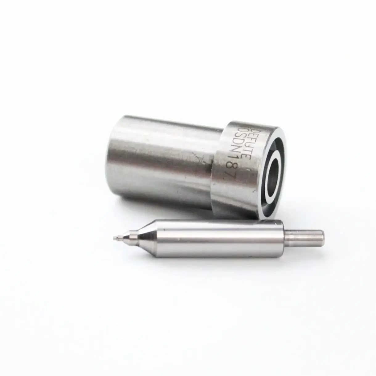 4pcs Diesel fuel injector nozzle DN0SDN226 DN0SD299 DN0SD265 DN0SD230 ZCK150S630 DN4S1 DN0SDN187 DN0SD187