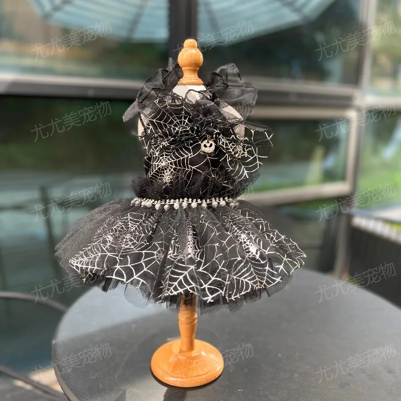 Gothic Pet Halloween Dress Silver Spider Web Pattern Layered Tulle Tutu Dress Beaded Waist Decor Fancy Custom Clothes for Pets