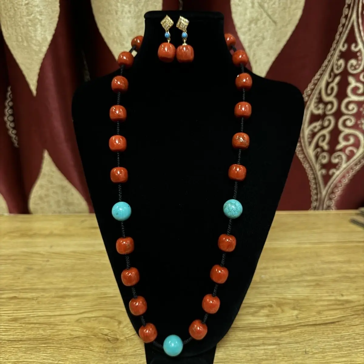 

Аксессуары для тибетских танцев, ожерелья, невыцветающие ожерелья с имитацией коралла, цепочки для свитеров