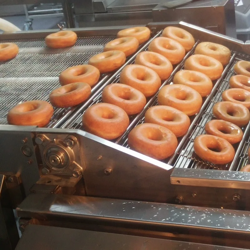 Donut Production Line Commercial Automatic Doughnut Making Machine Small Fryer Equipment