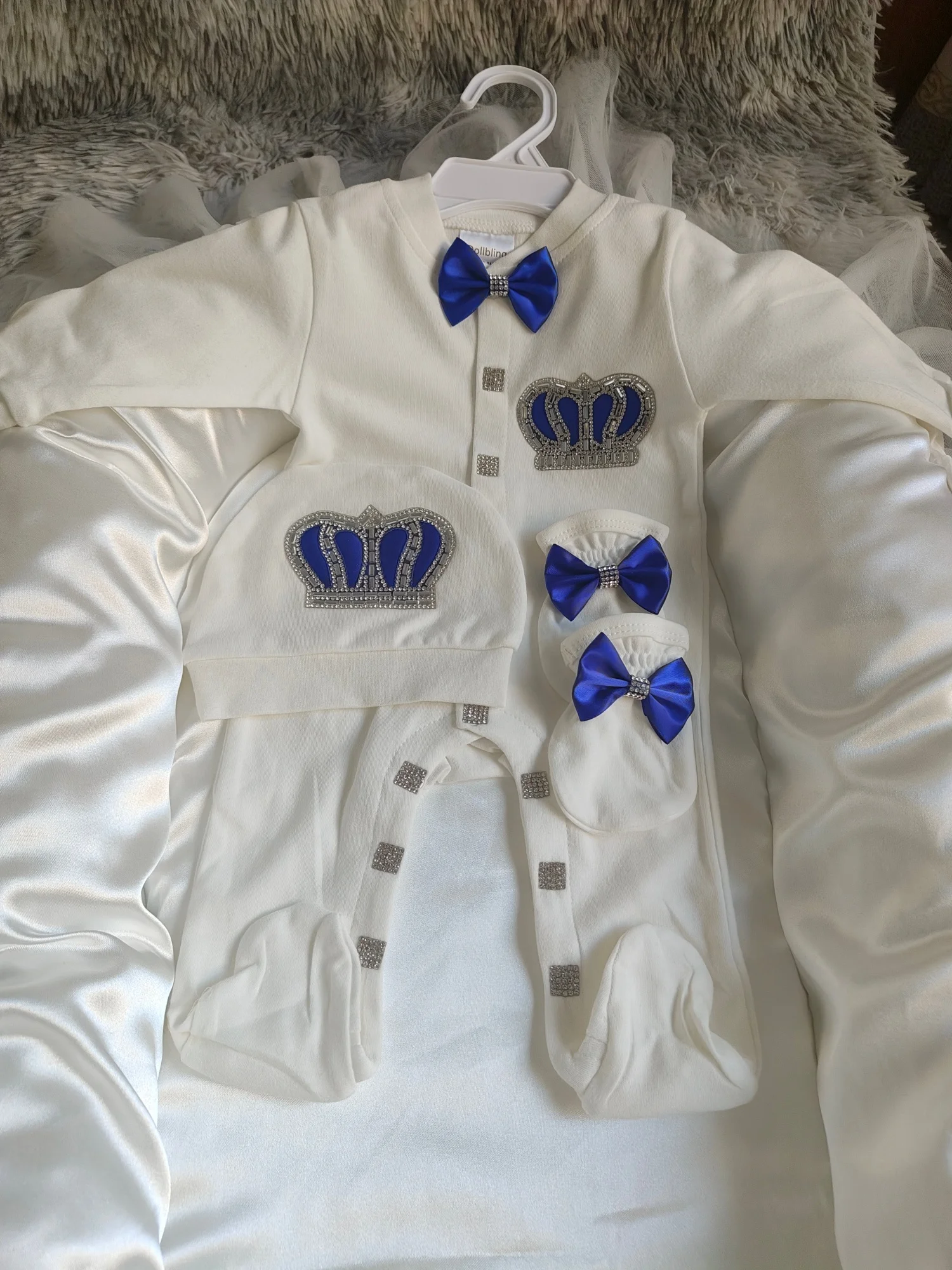 0-9 Months Infant Boy Crown Footed Romper, Newborn Baptism Outfit with Hat, Gloves & Blue Bow Tie for Photoshoot