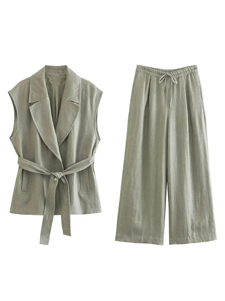 

Костюм женский летний с поясом, без рукавов, с завышенной талией и широкими штанинами