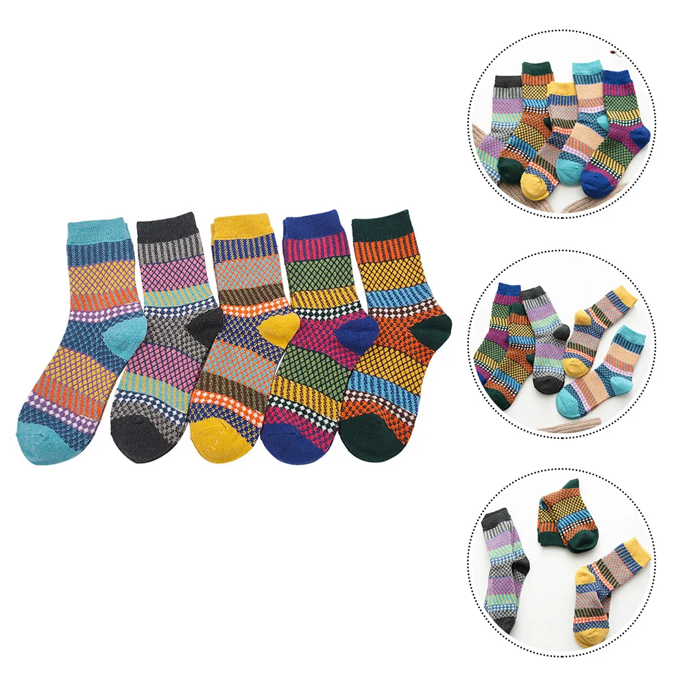 5Pairs الشتاء الجوارب النساء جوارب صوفية دافئة منتصف العجل طول النمط الوطني مريحة النساء جوارب من الصوف. هدية الكريسماس