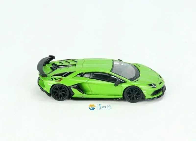 Schaalmodel 1:64 LB Lamborghini LP700 Aventador automodel Oneindig versierde verzamelstukken, verjaardagscadeau voor jongens.