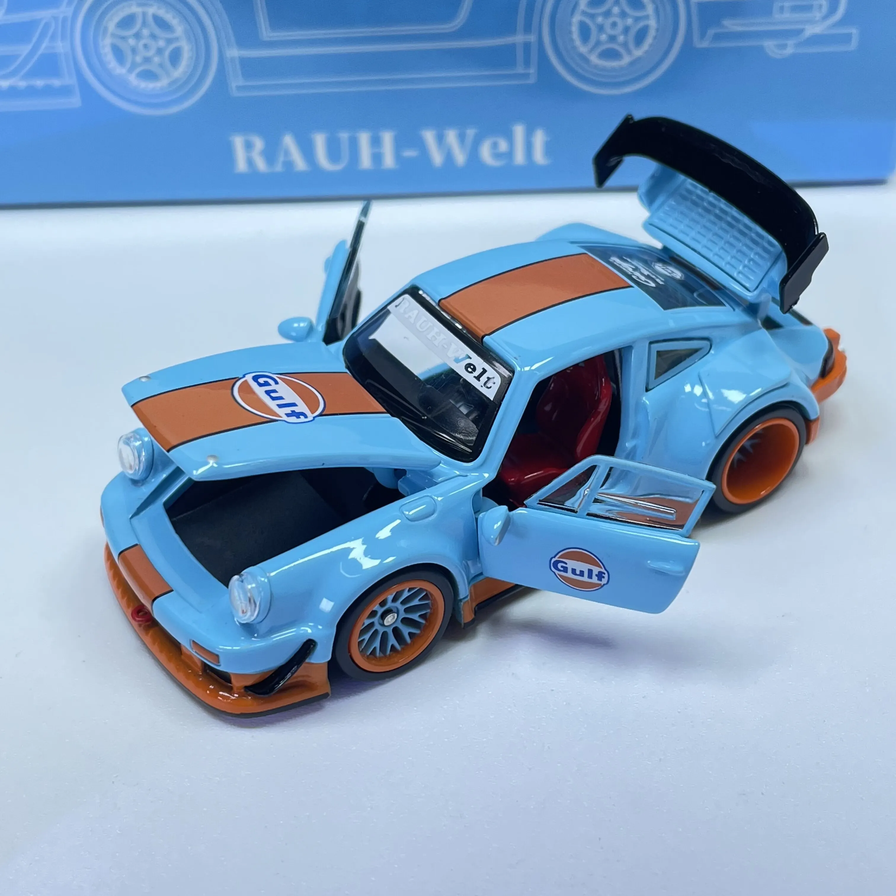 FG 1:64 RWB 930 Vollständig Öffnendes Gulf Legierungsautomodell