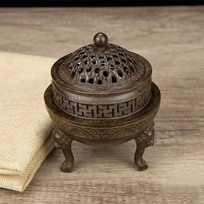 

Bronze three-layer lion foot auspicious cloud pattern incense burner home tea ceremony sandalwood plate ornament viewing