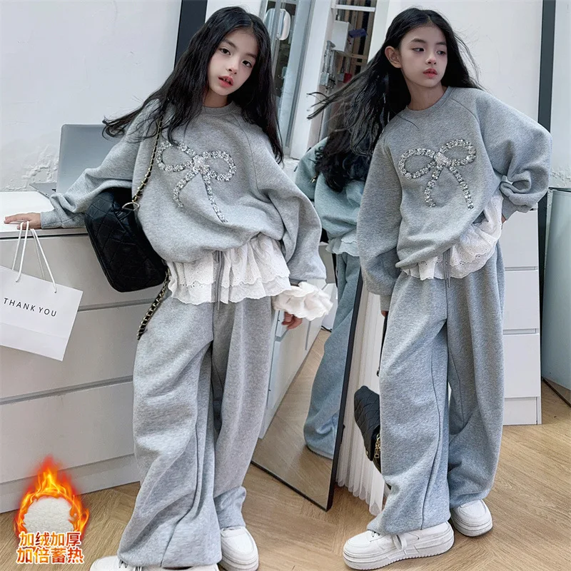 

Girls' Velvet Set Winter Teen Children Girls Sport Suit Sets Kids Fashion Bow Hoodie Trendy Pants Suit Clothes Girl Princess Set