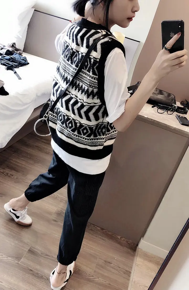 

Autumn Winter Women's Camere Vest ort Svel Knitted Loose Woolen Sweater V-Ne Commute Sle Faionable Top