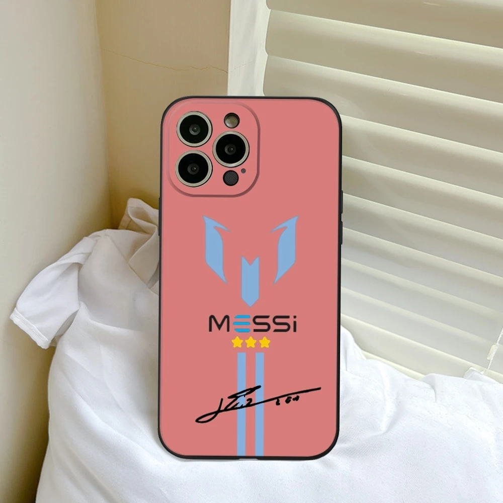 حافظة هاتف MESSi لكرة القدم لهاتف آيفون 15 14 11 12 Pro 15 16 Plus 13 Pro MAX XR XS أغطية ناعمة سوداء