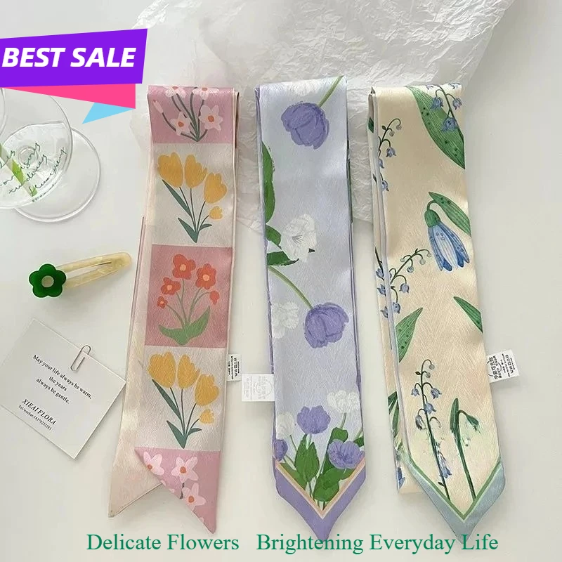 

A must-have for a soft, feminine look: a narrow silk scarf, hairband, neckerchief or bag tie