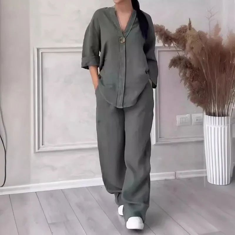 Women's Long Woven Pants with Button Closure, All Season Casual Bottoms for Everyday Wear, Regular Fit, Solid Color Cream White