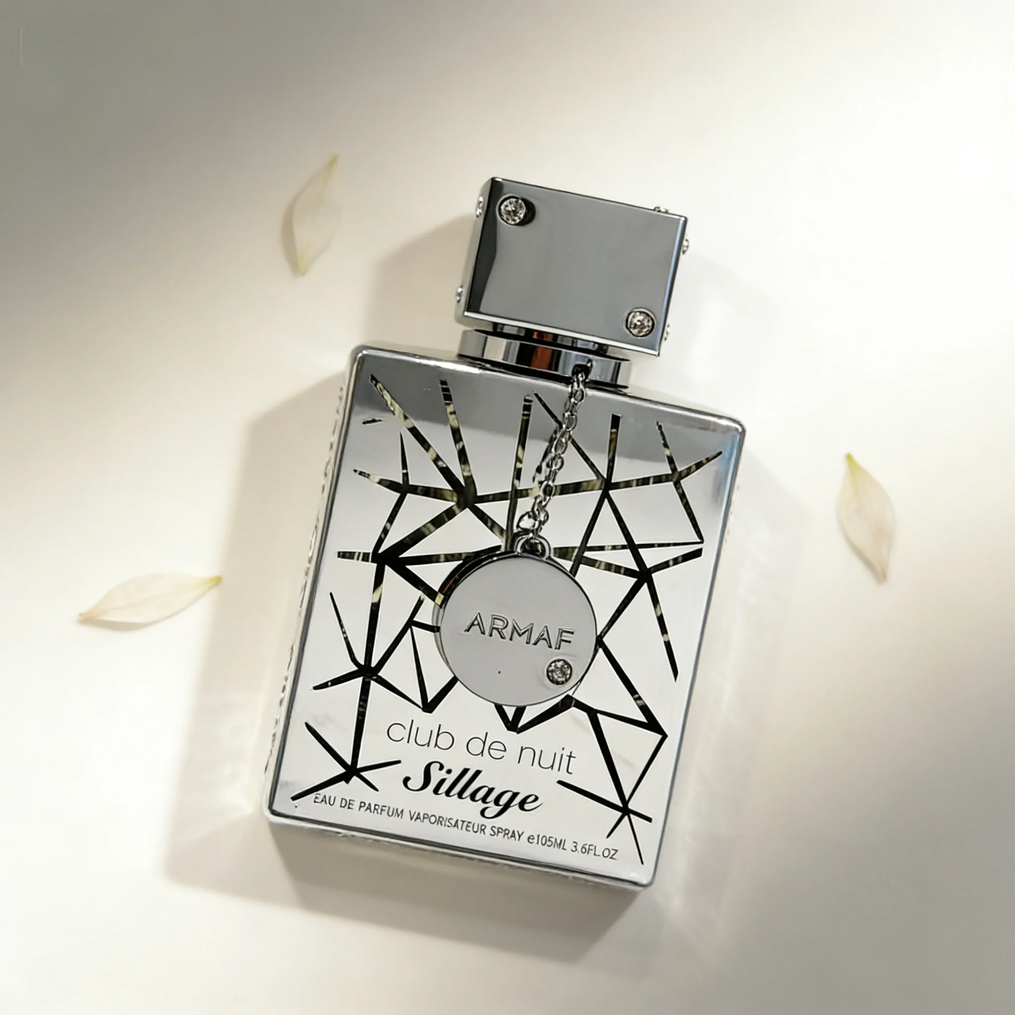 

Armaf Club De Nuit Sillage Men's Eau De Parfum 3.6oz, Rich Woody & Spicy Scent, Long-Lasting Masculine Fragrance