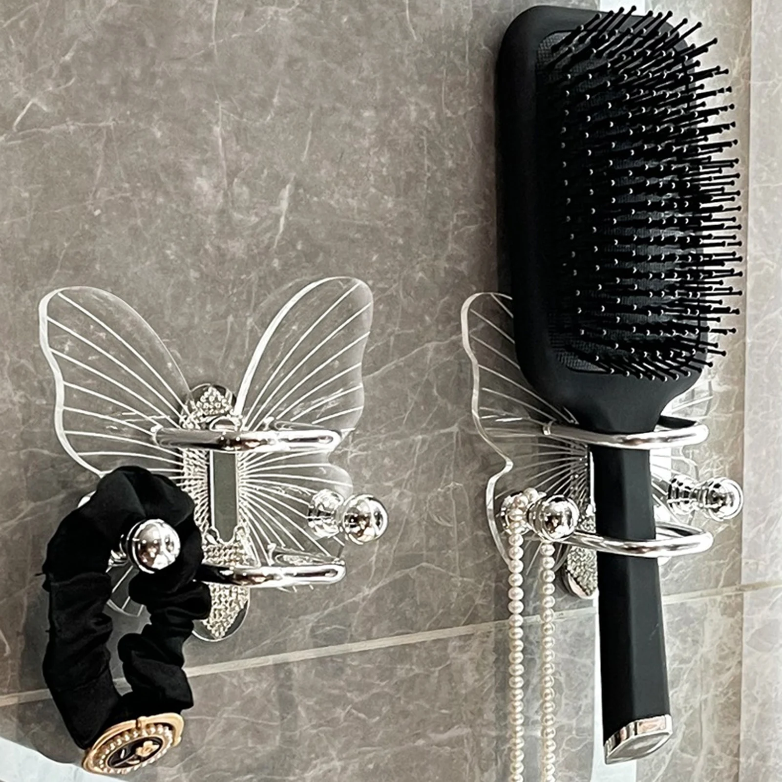 

Light Luxury Organizer Rack Creative Transparent Acrylic Butterfly Shaped Storage Holder For Comb Jewelry Hair Accessory