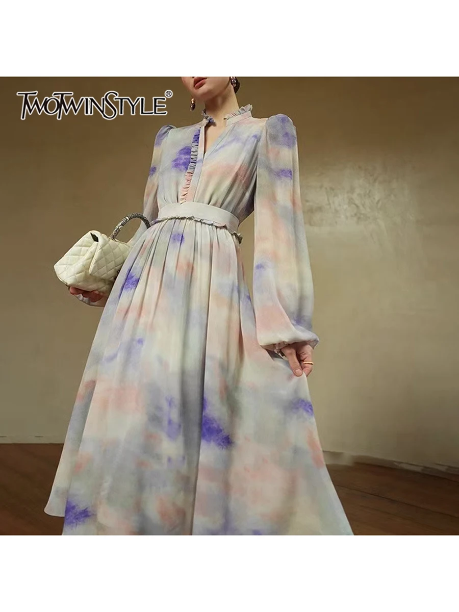 

TWOTWINSTYLE Hit Printing Two Piece Set For Women V Neck Long Sleeve Blouse High Waist Loose Casual Sjkirt Sets Female Fashion