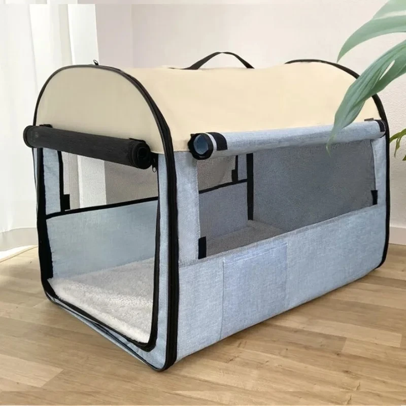 

The kennel is universal in all seasons, a house-shaped dog house