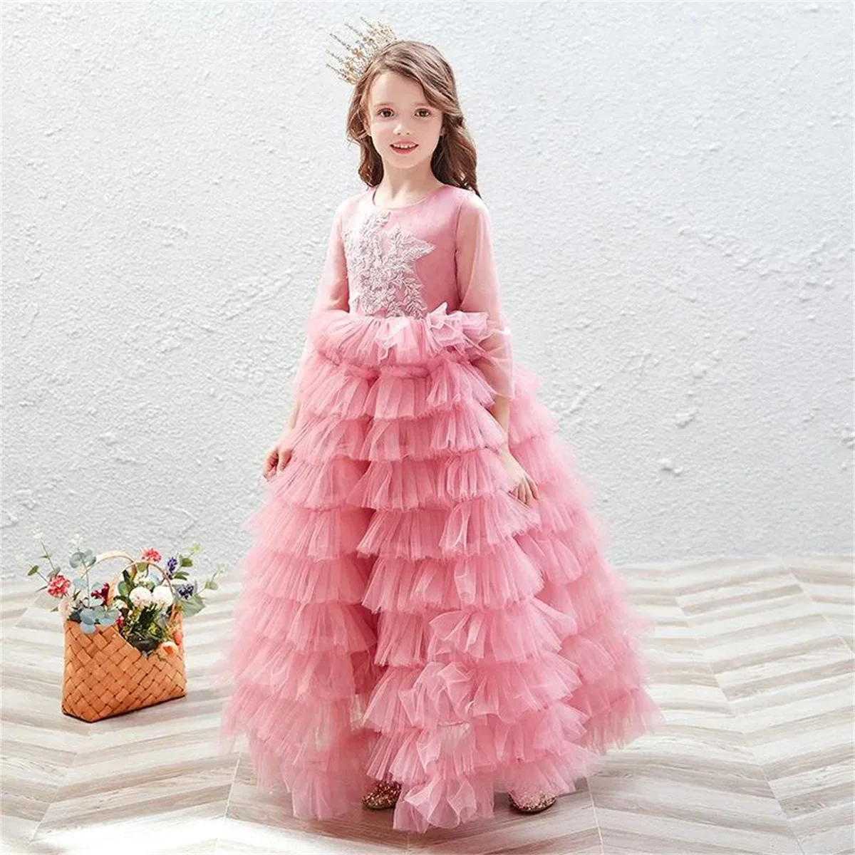 

Pink Tulle Fluffy Flower Girl Dress For Wedding Layered Applique Lace 3/4 Sleeve Child's First Eucharistic Birthday Party Dress