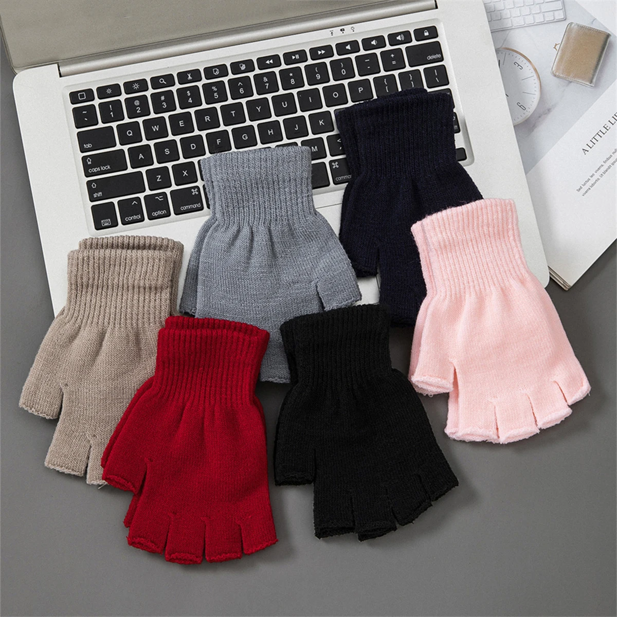 

1 пара черных коротких вязаных перчаток без пальцев на запястье, зимние теплые эластичные рабочие перчатки для женщин и мужчин, аксессуары для велоспорта