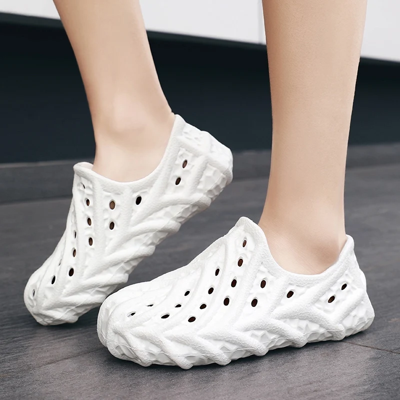 

Men 2026 Men Summer Clogs for men Outdoor Slide Sandals Summer Beach Slippers Man Garden Shoes Male Summer Clogs босоножки