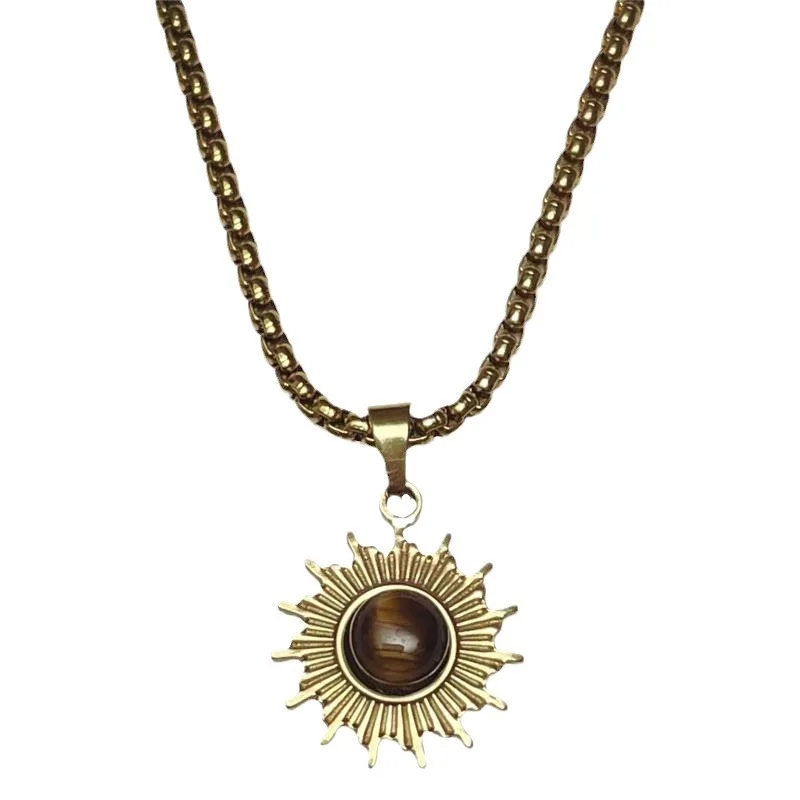 

Trendy American Style Sunflower Pendant Necklace Niche High-end Fashion Versatile Stylish Necklace Bold Jewelry for Streetwear
