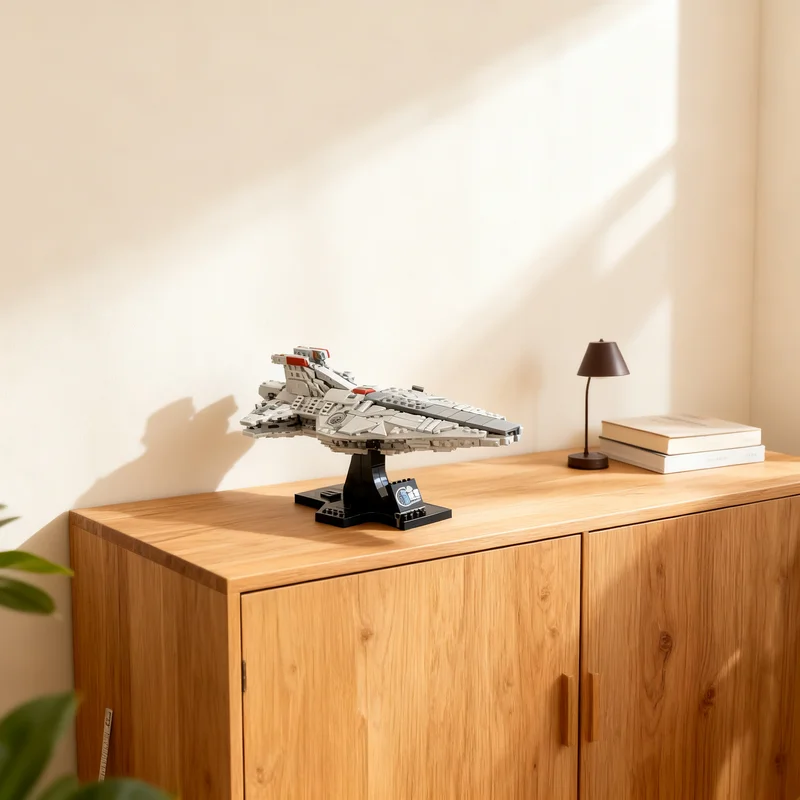 660pcs MOC Venator Class StarDestroyer Midi Scale Star Battle Model Building Blocks Christmas Gifts Construction Display Brick