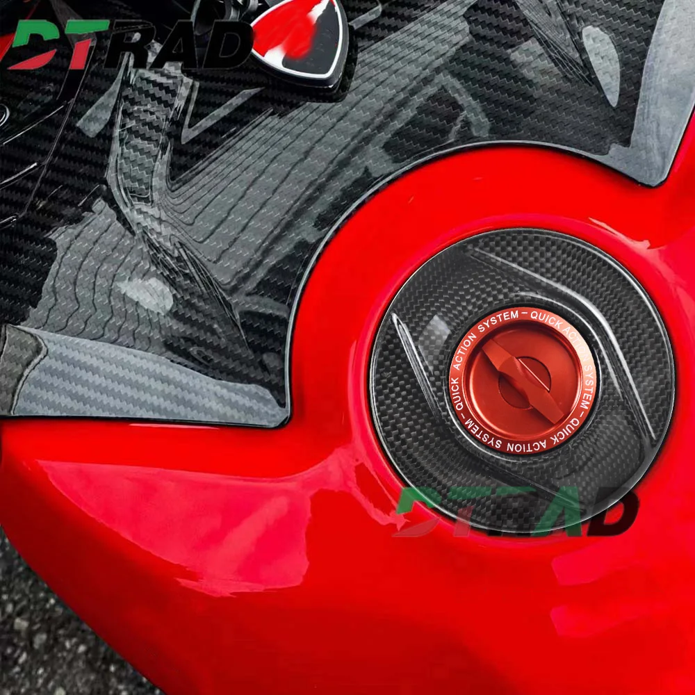 Motorcycle Keyless Quick Filling Plug Fuel Tank Cap For TRIUMPH SPEED TRIPLE 1200 RS/RR 2021-2025 Carbon Fast Gas Oil Tank Cap