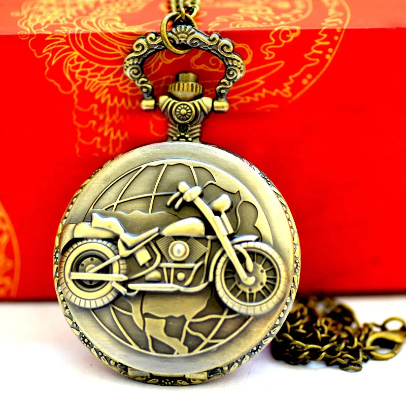 Orologio da tasca al quarzo con intaglio della motocicletta di lusso Vintage per uomo donna cassa incisa catena Fob Vintage vecchio orologio per uomo