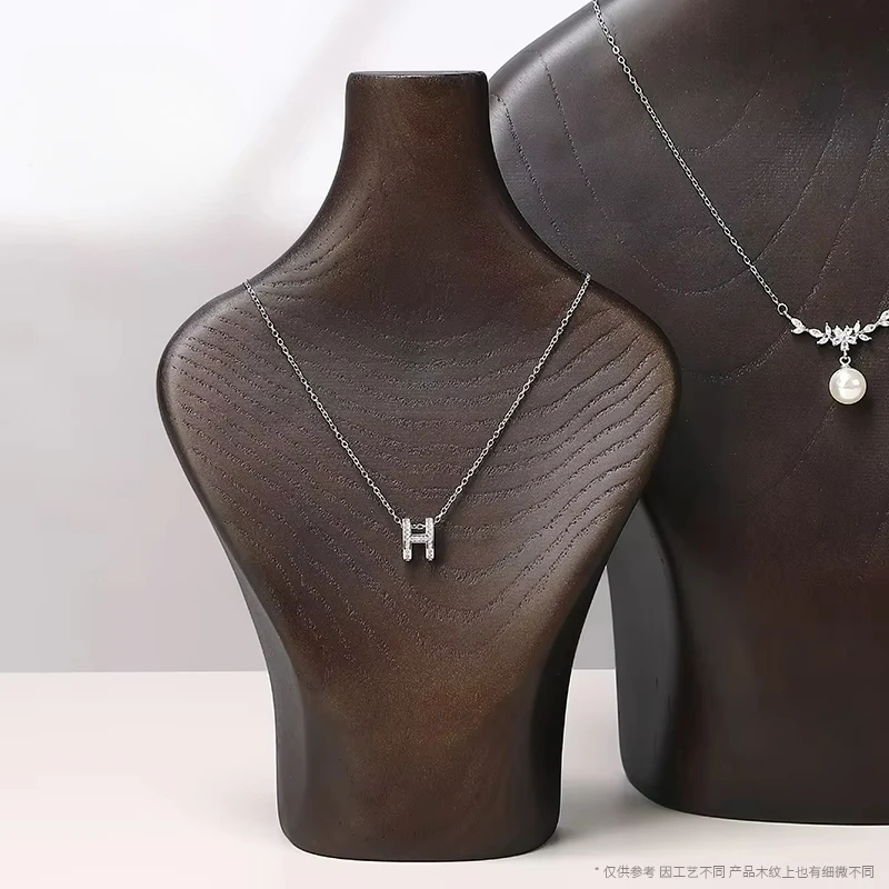 

Necklace display stand, solid wood pendant stand, portrait neck stand, jewelry display props, jewelry display