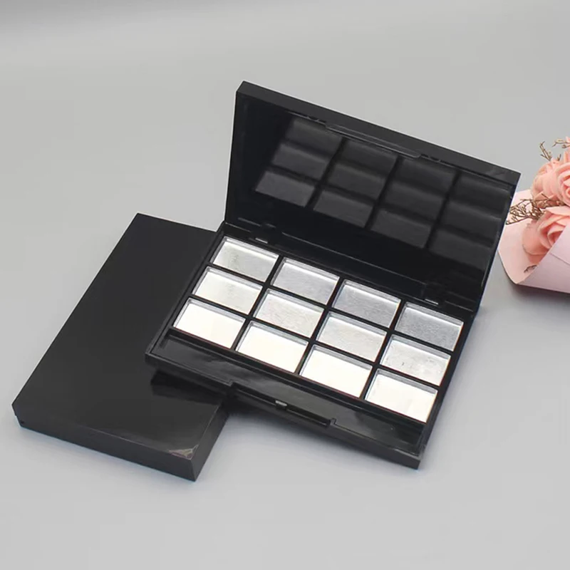 12 Grids Empty Refillable Container Case Makeup Palette for Beauty Cosmetic Lipstick Lip Balm Eyeshadow Blusher White Black