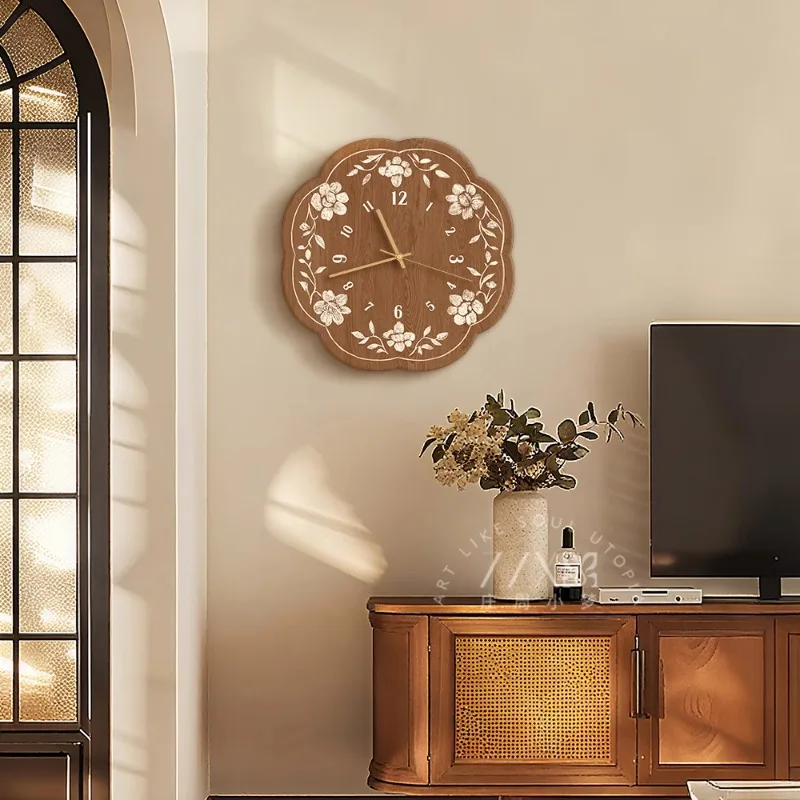 

Mid-century Style Living Room Wall Clock French Retro High-end Restaurant Wall Clock Simple Design Home Decor Reloj Pared FYWC
