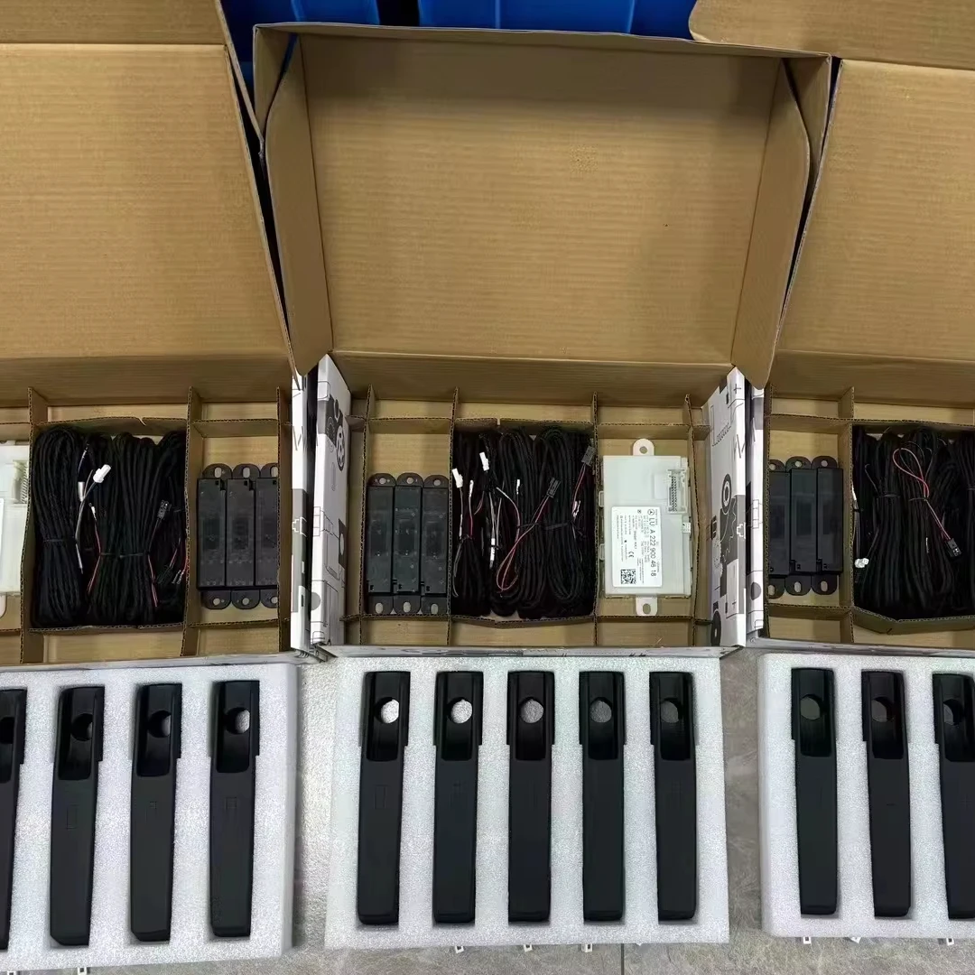 

Car Door Lock Keyless Entry System Remote Central Keyless Entry For G Class