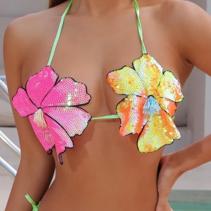 Conjunto de Bikini con estampado de lentejuelas y flores, traje de baño Sexy con cuello colgante de Color contrastante, bañador para vacaciones en la playa, traje de baño de verano con pajarita