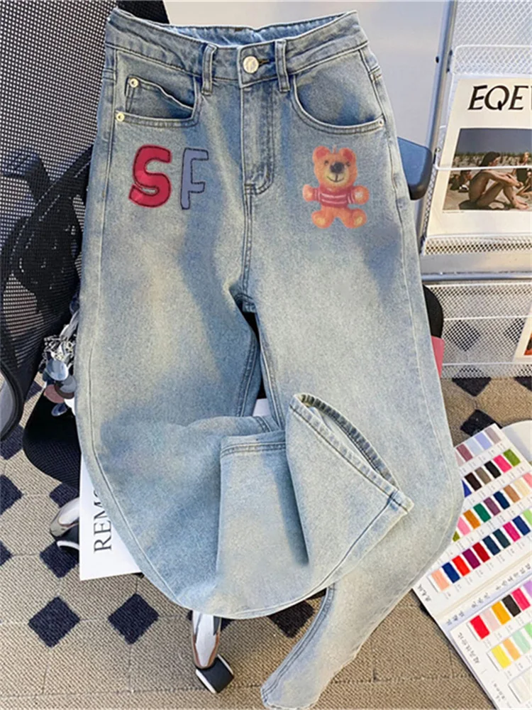 Dżinsy retro z motywem niedźwiedzia, luźny krój, wysoki stan, proste nogawki, jasnoniebieskie, letnie, modne, amerykańska marka, szerokie nogawki, efekt wyszczuplający.