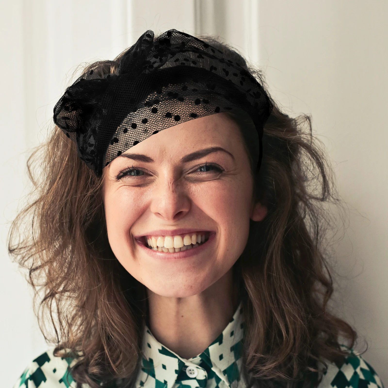 

Elegant Lace Mesh Hair Clip for Women Retro Fascinator Hat Wedding Party Headpiece Bow Design Decorative Clips Hair Accessories