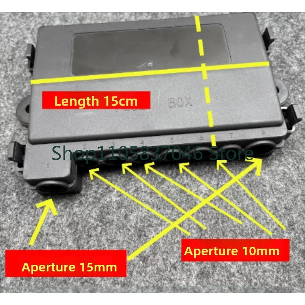 Automobile battery power junction box, RV off-road vehicle, truck modification, universal junction box, multi-channel fuse
