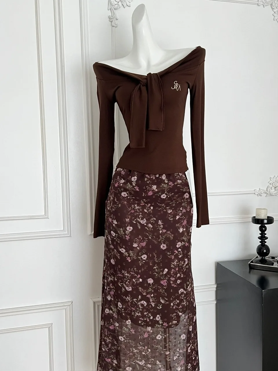 

American Sle Spicy Girl Autumn Faion One oulder Tied Slim Fit T-irt Top with Floral Print f Skirt Women's Set