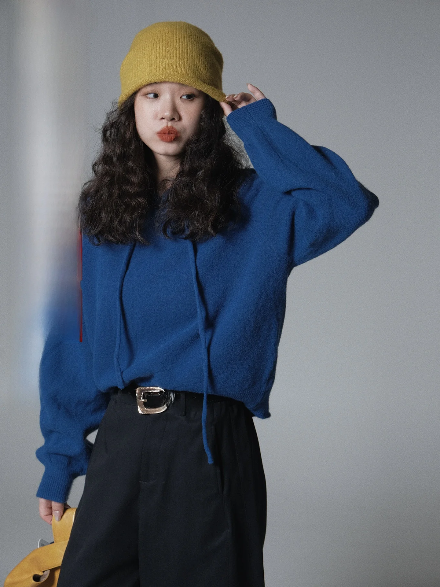 

Коврик, повседневный вязаный свитер, пальто, свободная прямая осенне-зимняя шапка, женская верхняя одежда на шнурке, длинная све, обычная длина