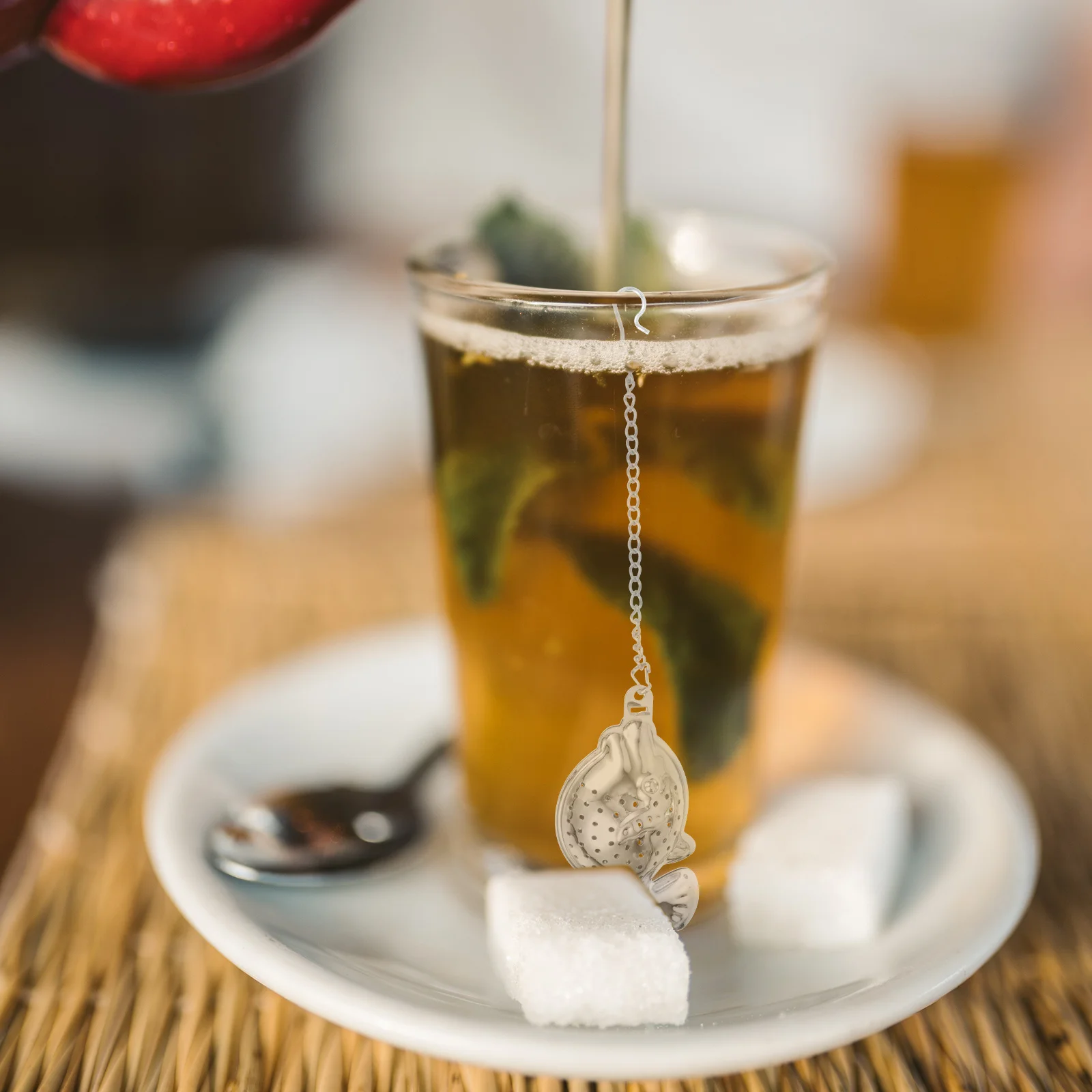 

2Pcs Eco Friendly Dolphin Shaped Tea Infuser Stainless Steel Loose Leaf Tea Strainer Easy Carry Tea-Leaf Mesh Strainer