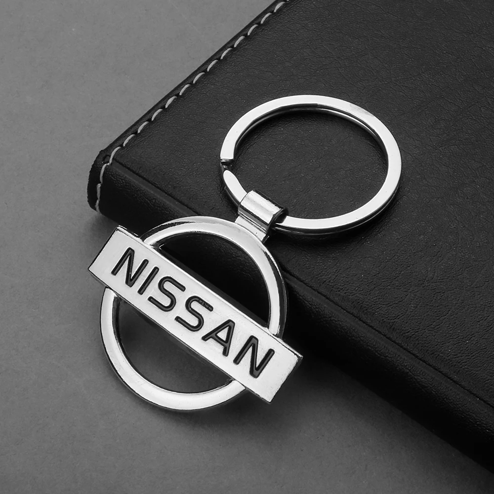 1Pcs 3D Zinc Alloy Logo Car Keychain Key Rings Key Holder Accessories For Nissan Nismo Qashqai J10 Juke XTrail Leaf Pulsar Teana