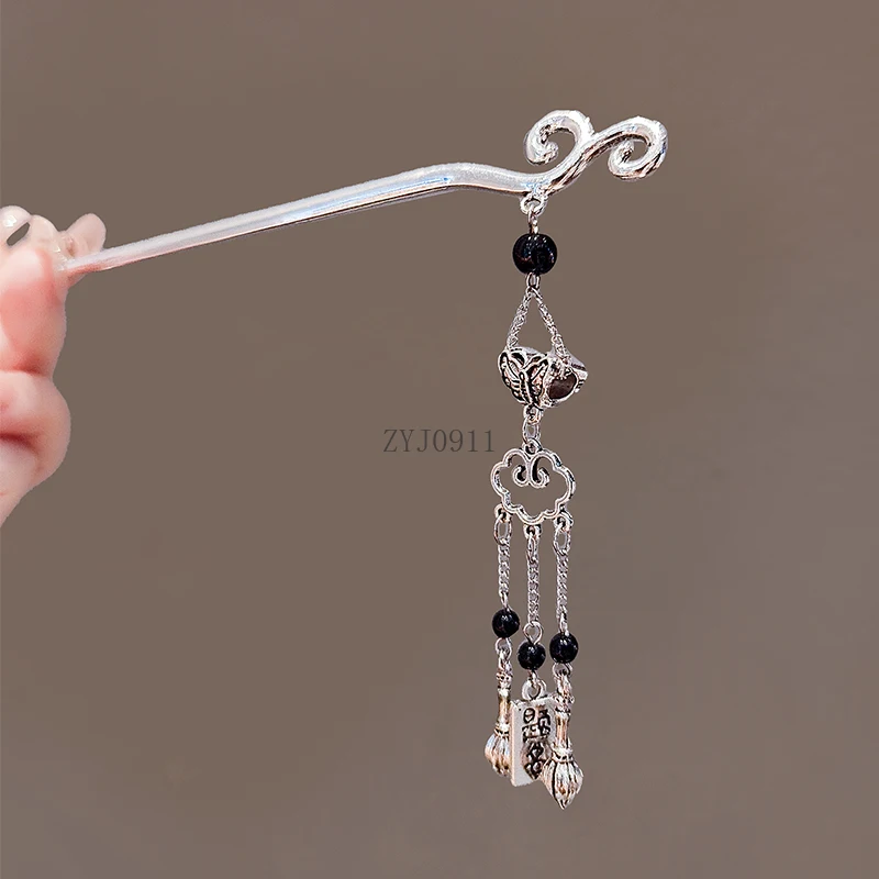 앤티크 차가운 느낌의 은나비 상서로운 구름 술 머리핀 틈새 고급스러운 느낌의 스텝 셰이커 머리핀 여성