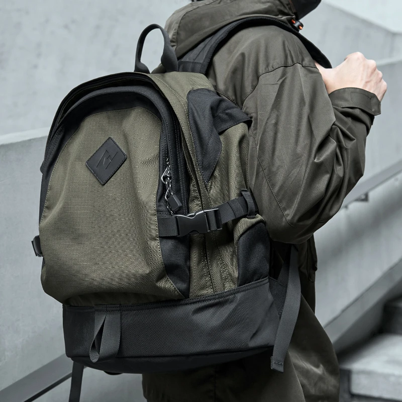 

Large Capcity Waterproof Fitness Backpack 15-inch Computer Backpack Outdoor Sport Hiking Travel Bags Tactical Multi-function Bag