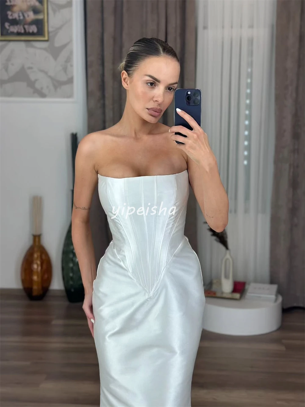 Customized High Quality Simple Charmeuse Pleat Ruched Column Strapless Long Dresses Bespoke Occasion Dresses Modern Style Retro