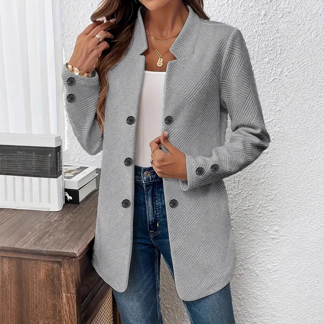 

2025 Autumn and Winter European and American Women's Clothing New Fashion Three Double Button Jacket Top Suit