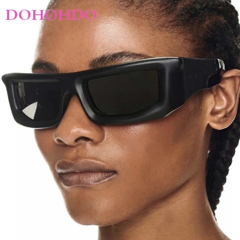 

Fashion Luxury Y2K Futuristic Sunglasses Trendy Cool Hip Hop Eyeglasses Large Frame Womens Personality Punk Style Glasses UV400