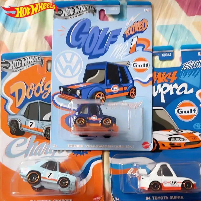 

Hot Wheels Cars Noppo Gulf Racing 94 Toyota Supra 1983 Chevrolet Silveradc 1:64 Литая под давлением модель автомобиля, игрушки для детей, коллекционный подарок