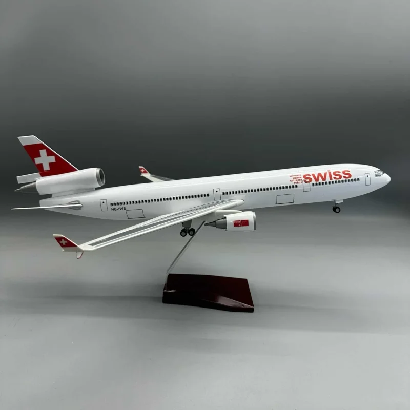 modellino-di-aereo-in-resina-pressofusa-scala-1-130-47cm-md-11-swiss-air-souvenir-per-appassionati-di-aviazione
