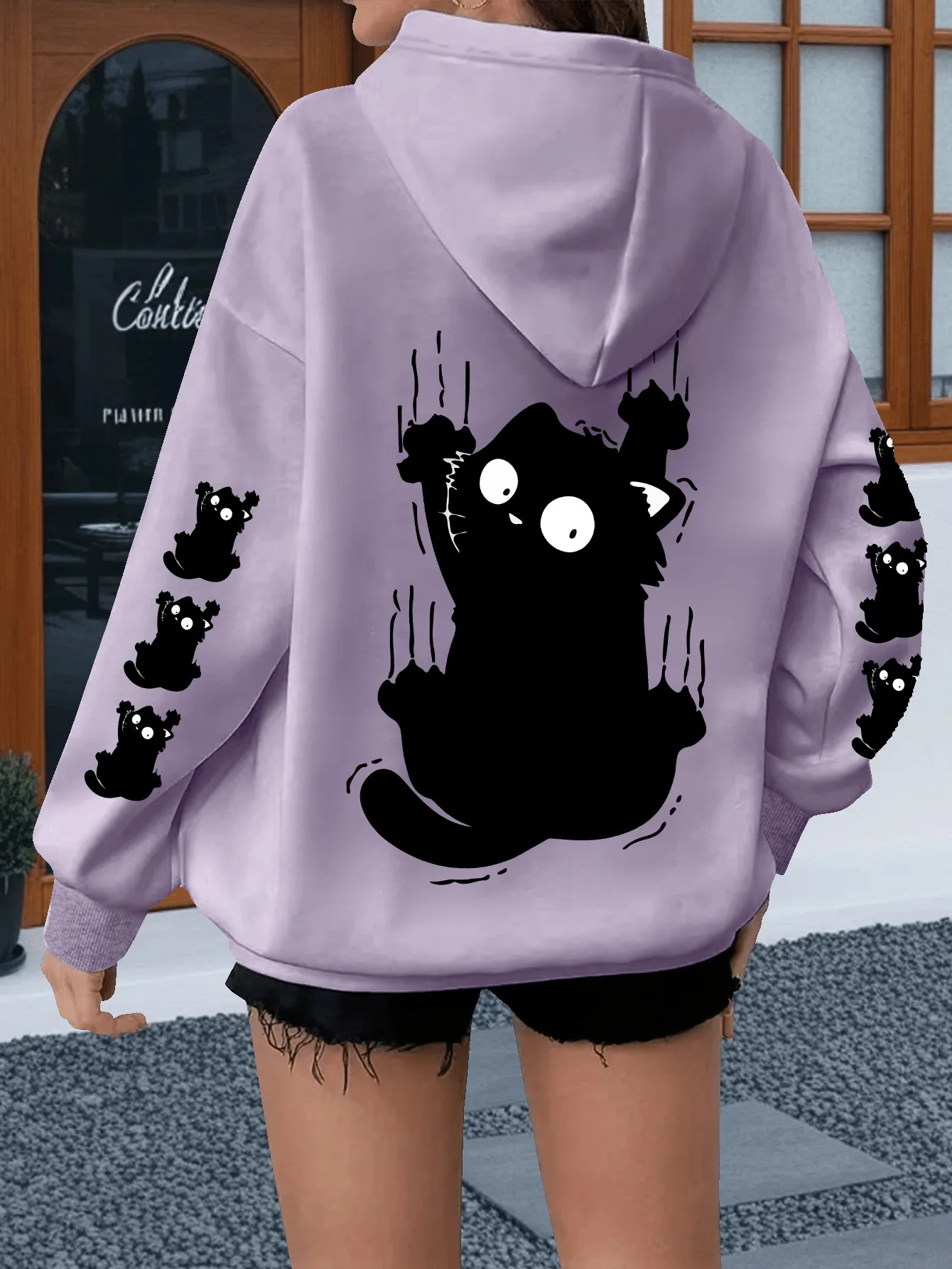 Minimalistischer, schwarz-weiß bedruckter Kapuzenpullover mit gruseliger kleiner schwarzer Katze für große Größen, Damen-Sweatshirt, Winterkleidung für Damen – Detail 11