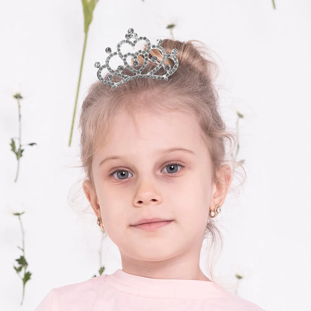 

Набор из 2 гребней для волос с стразами в виде короны, легкие, надежно фиксирующиеся, для мини-тиары, головной убор принцессы, для танцевальных выступлений