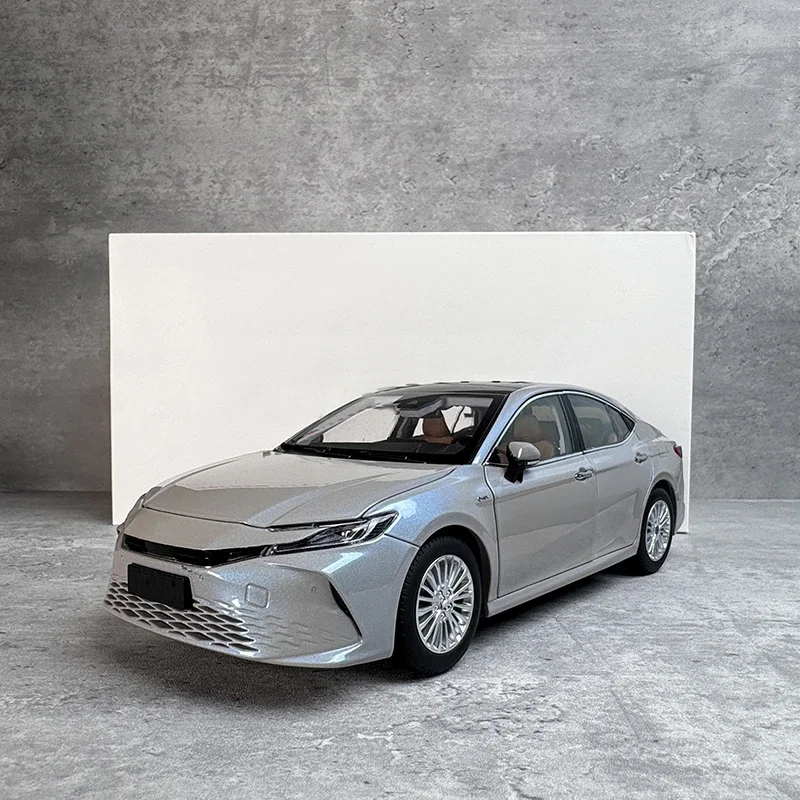 1/18 Neue 9. Generation für Camry 2024 Legierungsautomodell-Sammler