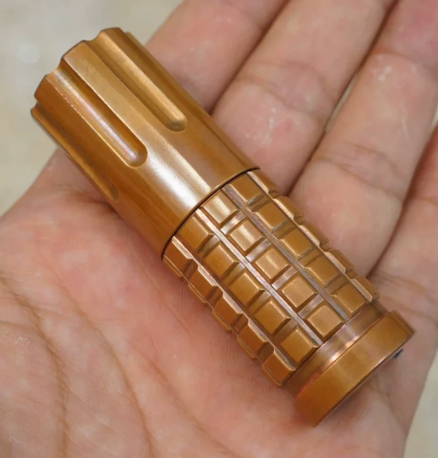 EDC MARATAC copper CR123 flashlight Outdoor Tools Torch Lamp decompression toy